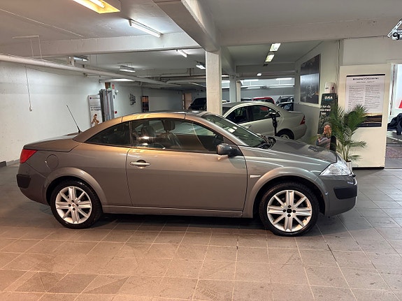 Renault Megane 17 of 18