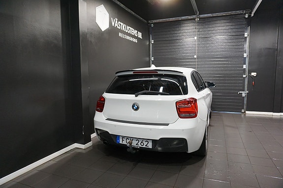 BMW 116i 5 of 5