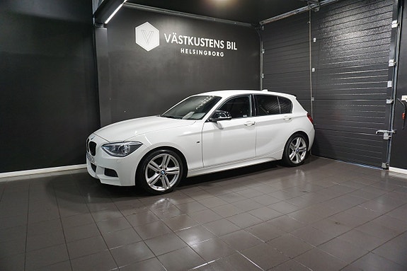 BMW 116i 3 of 5