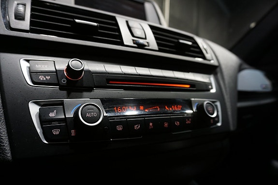BMW 116i 15 of 21