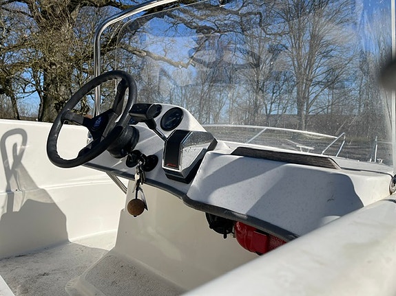 RYDS 478 med Mercury 50 hk (4 takt)- + trailer i Värmland nära Säffle. 2 of 5