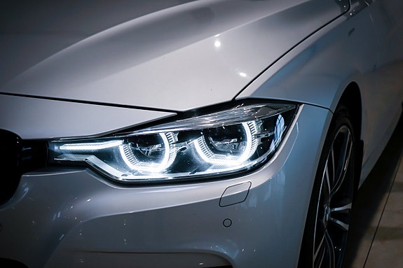 BMW 320d 6 of 30
