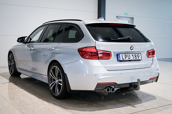 BMW 320d 9 of 30