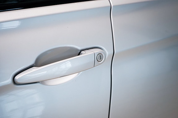 BMW 320d 8 of 30