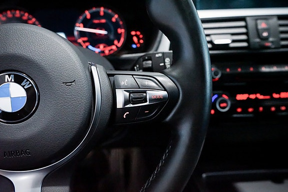 BMW 320d 27 of 30
