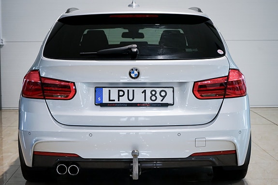 BMW 320d 10 of 30