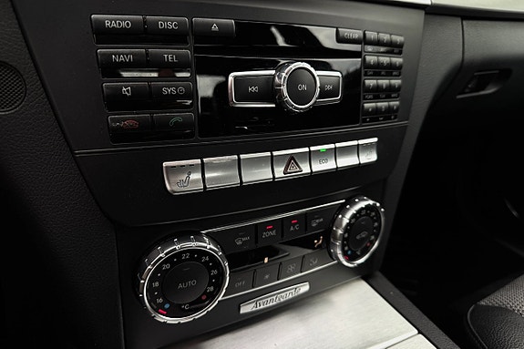 Mercedes-Benz C220 25 of 30