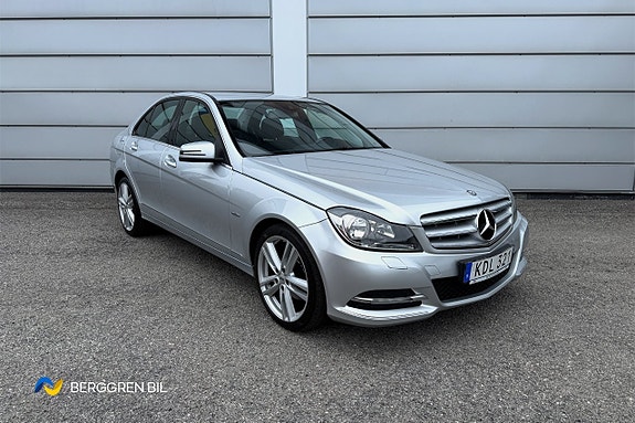 Mercedes-Benz C220 6 of 30