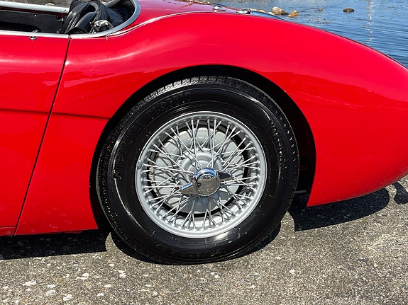 Austin Healey 100/4 6 of 22