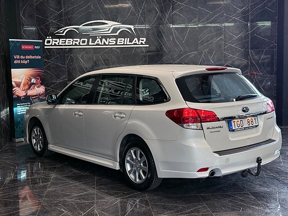 Subaru Legacy 7 of 19