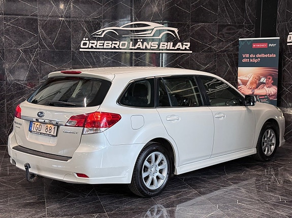 Subaru Legacy 6 of 19