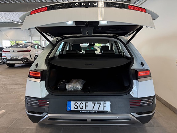 Hyundai Ioniq 5 6 of 12
