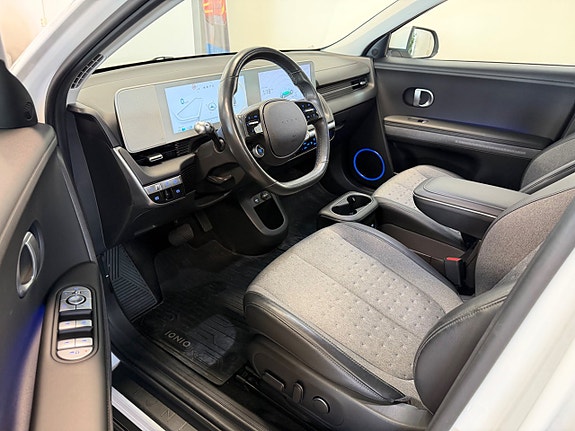 Hyundai Ioniq 5 8 of 12