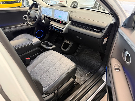 Hyundai Ioniq 5 10 of 12