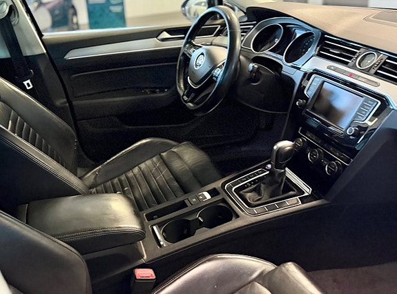 Volkswagen Passat 4 of 4