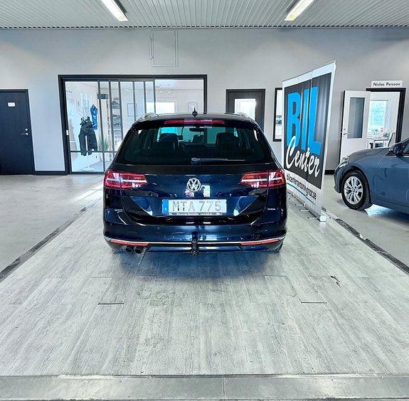 Volkswagen Passat 3 of 4