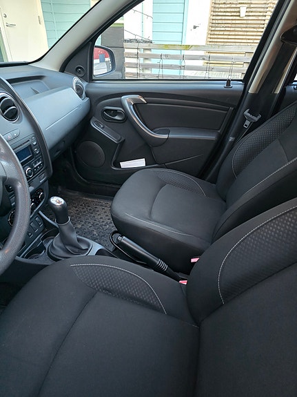 Dacia Duster 5 of 5