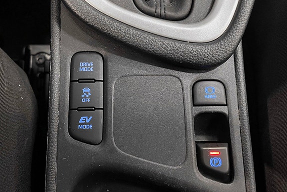 Toyota Yaris 20 of 23
