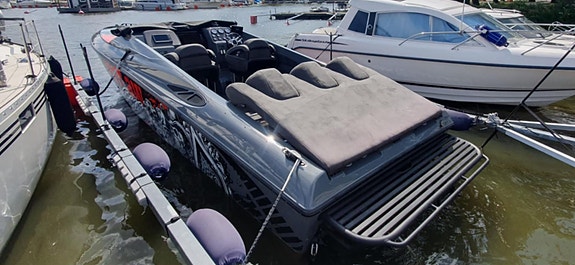 Baja Outlaw 33 2 of 7