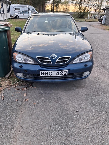 Nissan Primera 2 of 5