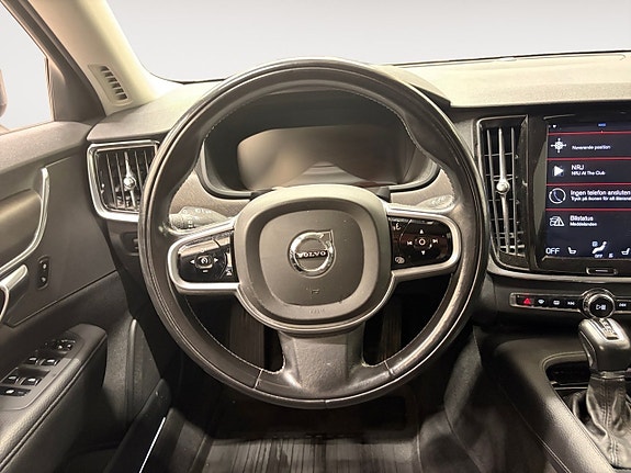 Volvo V90 Cross Country 11 of 17