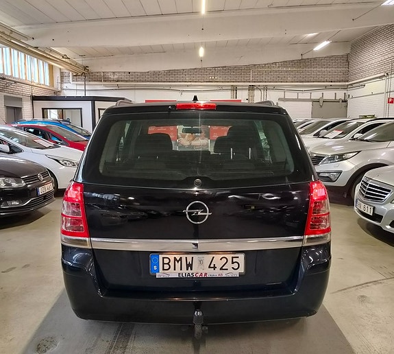 Opel Zafira 5 of 5