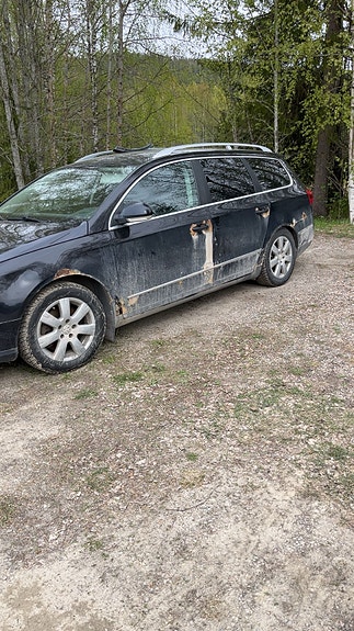 Volkswagen Passat 3 of 5