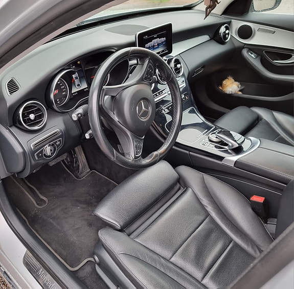 Mercedes-Benz C220 d 5 of 5