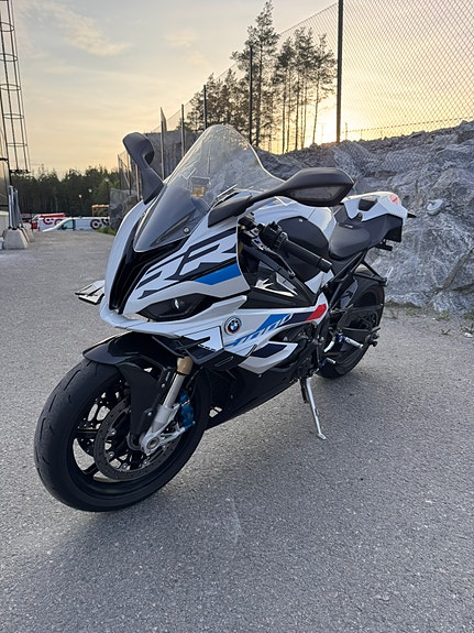 BMW S1000RR 3 of 5
