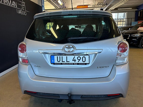 Toyota Verso 4 of 5
