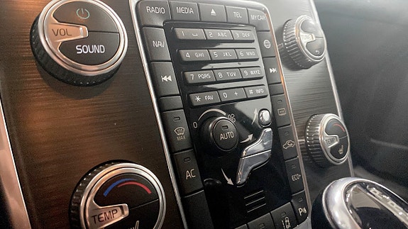Volvo XC70 19 of 20