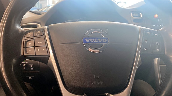 Volvo XC70 16 of 20