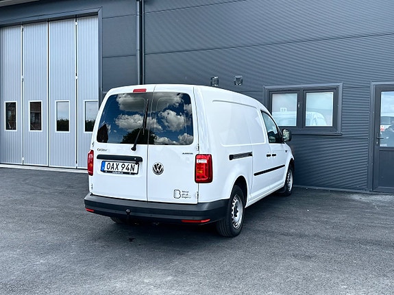 Volkswagen Caddy Maxi 3 of 5