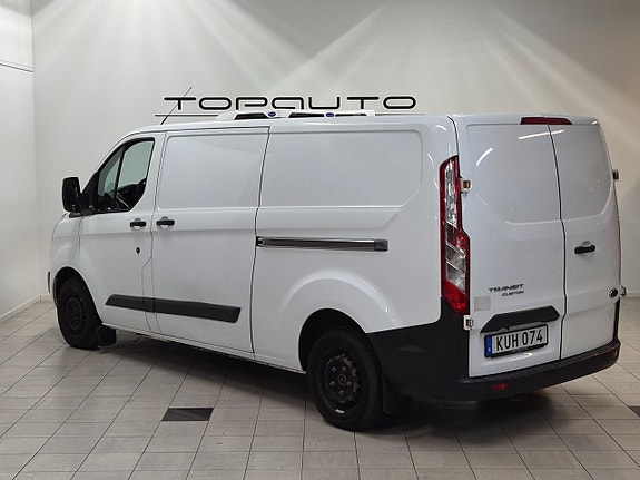 Ford Transit Custom 3 of 5