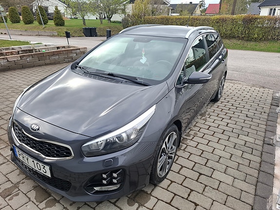 Kia Ceed 7 of 11