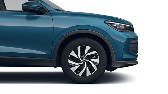 Volkswagen Tiguan 7 of 9