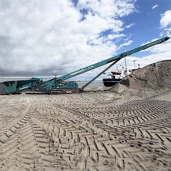 Powerscreen LL75 2 of 5