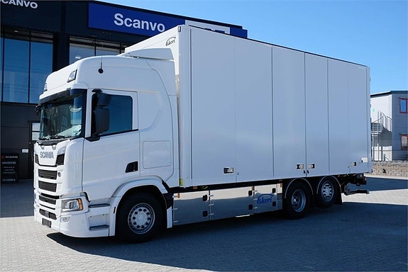 Scania R 560 6x2*4 Ekeri skåpbil
