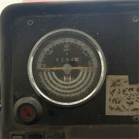 International IH 1055 16 of 30