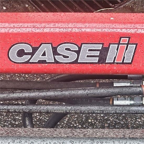 Case IH Farmall 100 A 9 of 30