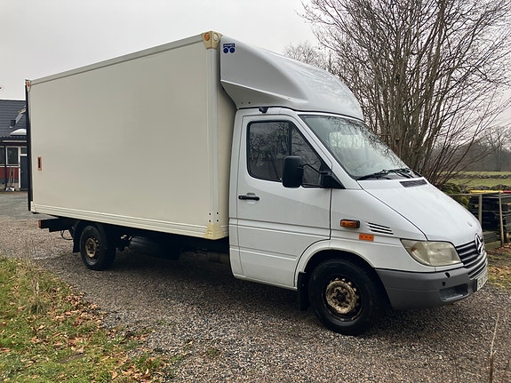 Mercedes-Benz Sprinter 316 2 of 5