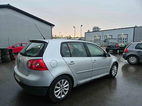 Volkswagen Golf-Serie 8 of 16