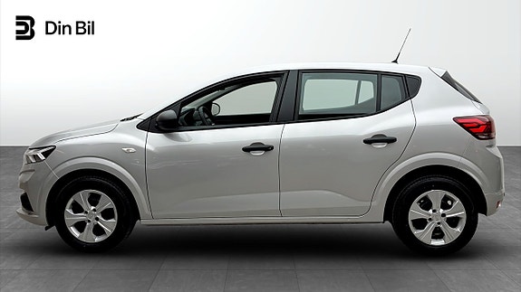 Dacia Sandero 2 of 5