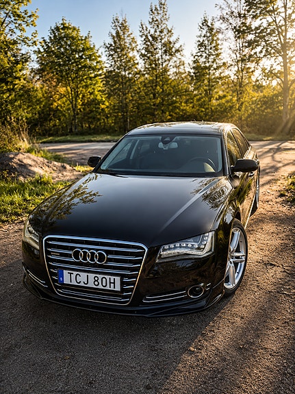 Audi A8 3 of 18