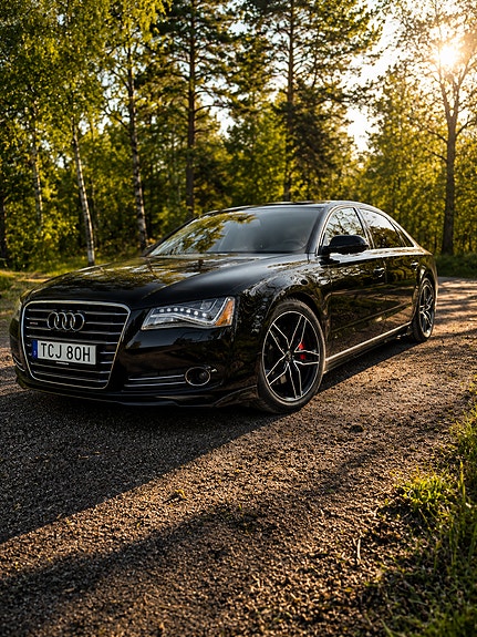 Audi A8 6 of 18