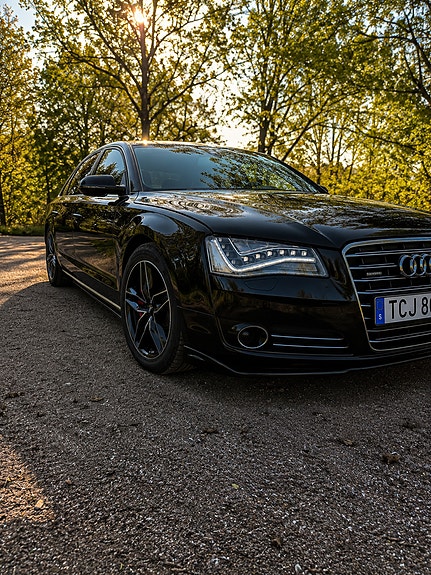 Audi A8 5 of 18