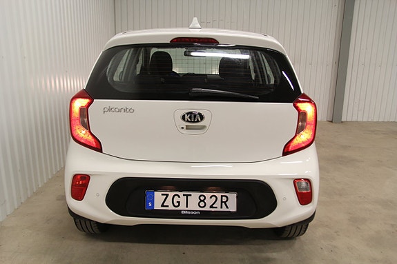 Kia Picanto 9 of 24