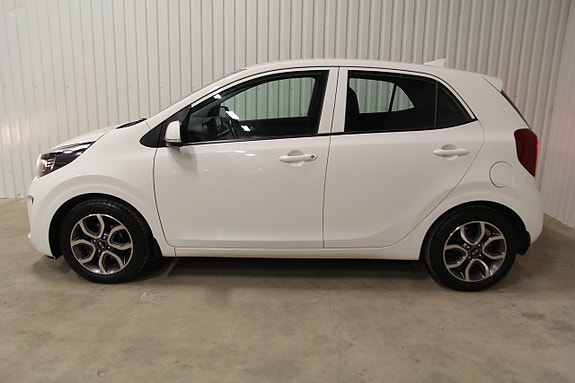 Kia Picanto 3 of 5