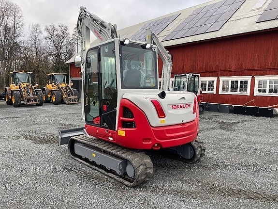 Takeuchi TB370 Rototilt C-smörj 3 års garanti 2 of 5