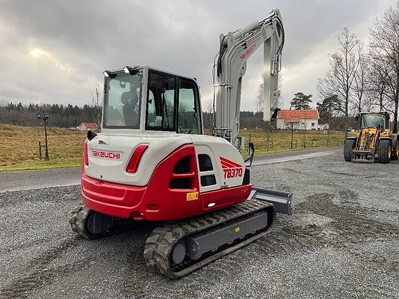 Takeuchi TB370 Rototilt C-smörj 3 års garanti 3 of 5